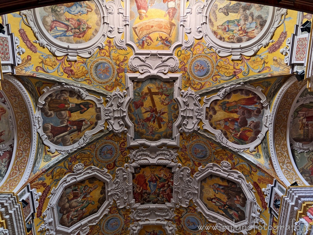 Veglio (Biella, Italy) - Frescoes on the ceiling of the Parish Church of St. John the Baptist